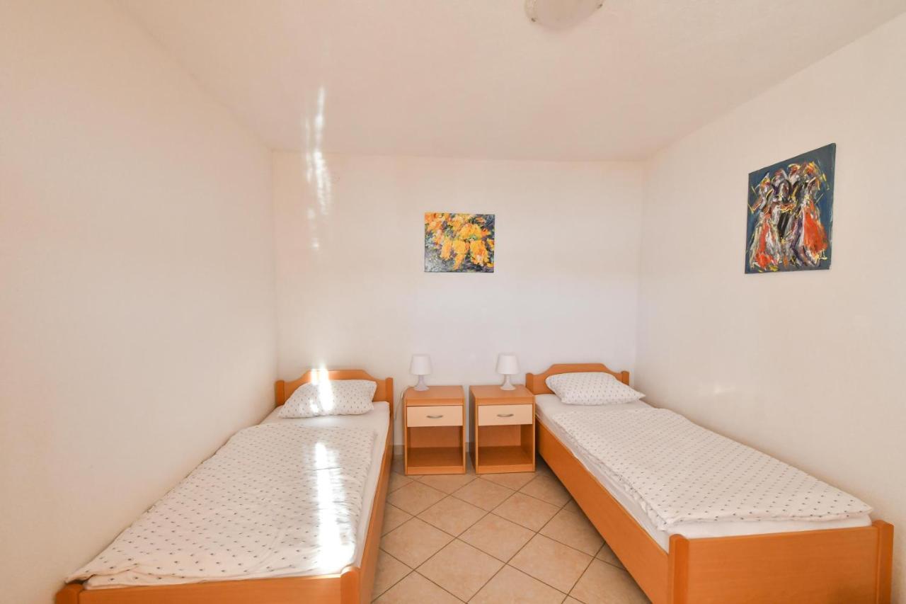 Apartments Bozenka Клек Экстерьер фото