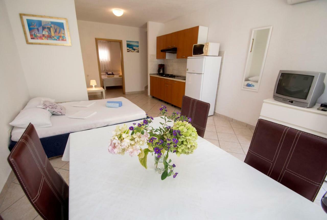 Apartments Bozenka Клек Экстерьер фото